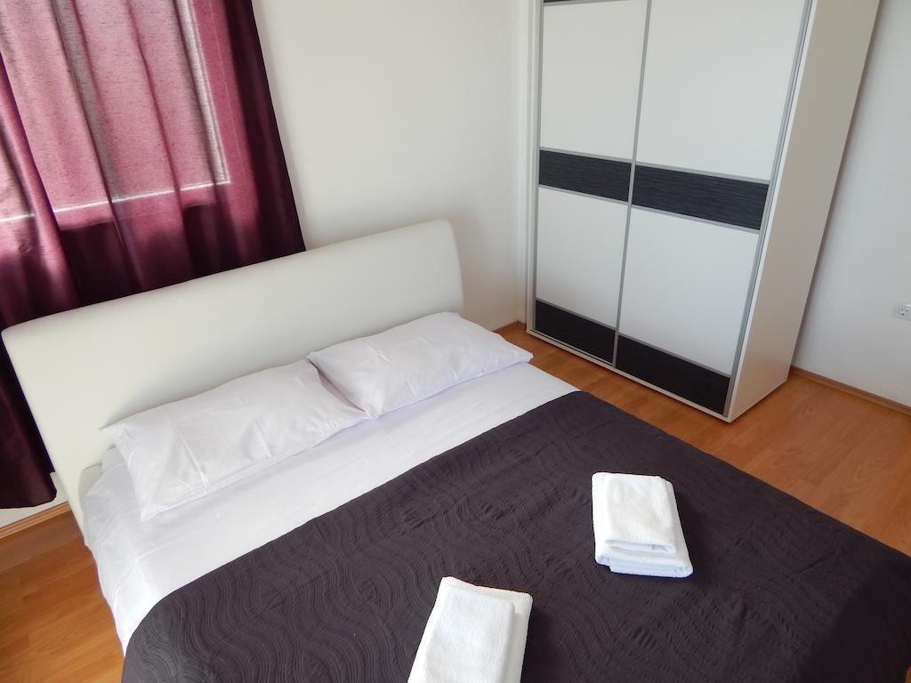 Sea Star Apartments Podstrana Exterior foto